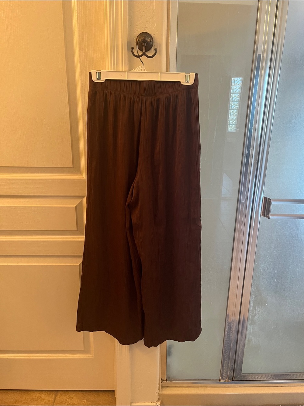 Z Supply Brown Wide-Leg Pleated Pull-On Pants - Picture 3 of 5